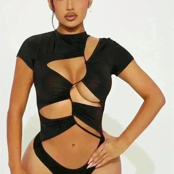 NWT FASHION NOVA ALL CAUGHT UP BODYSUIT - Picture 2 of 2